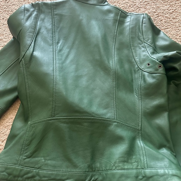 Green Women's leather Jacket - Picture 2 of 8